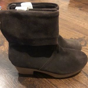 Gap Boots